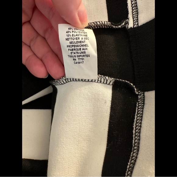 BETSEY JOHNSON Collection Black White Striped Dress Lace Up Back Thick Knit 2011 - Picture 10 of 11